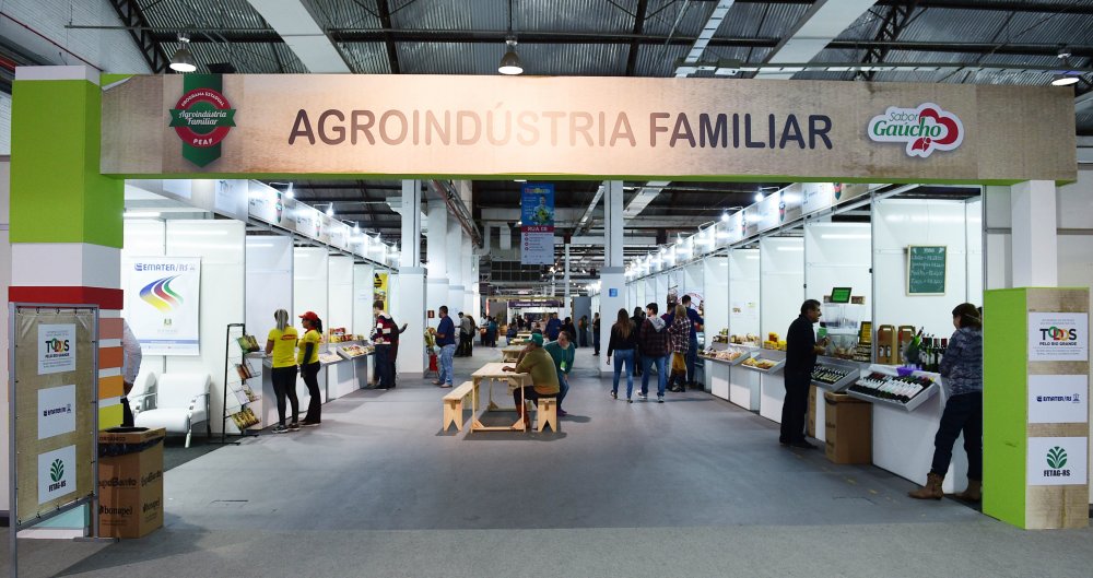 Espaço da agroindústria familiar expõe produtos artesanais na ExpoBento 2019